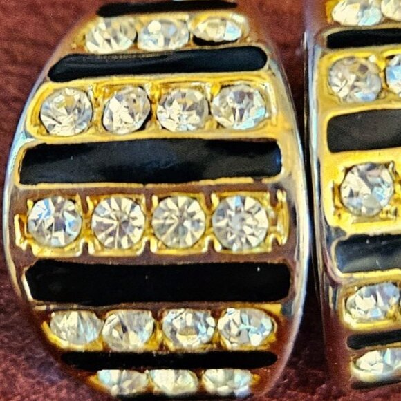 Authentic Christian Dior earrings gold plated 18K w crystals and Enamel - Picture 9 of 14